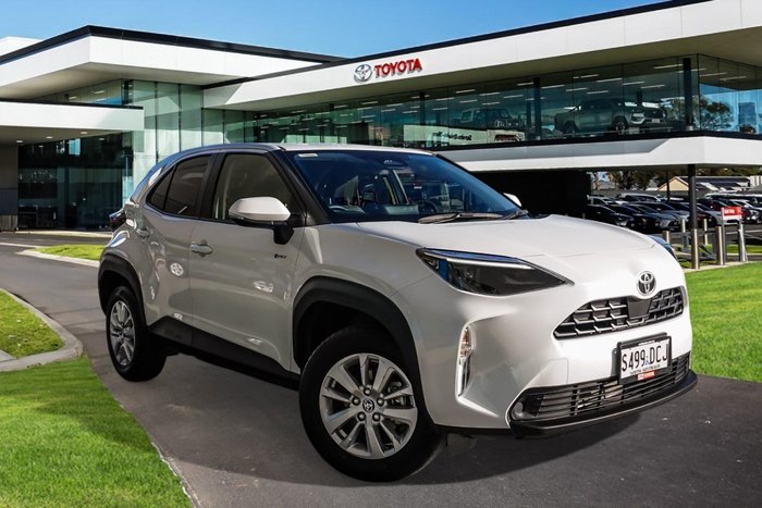 2024 Toyota Yaris Cross GX
