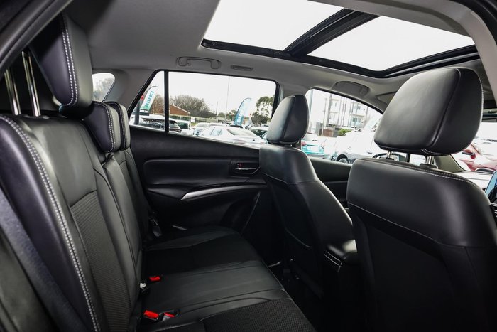 2023 Suzuki S-Cross ALLGRIP Prestige
