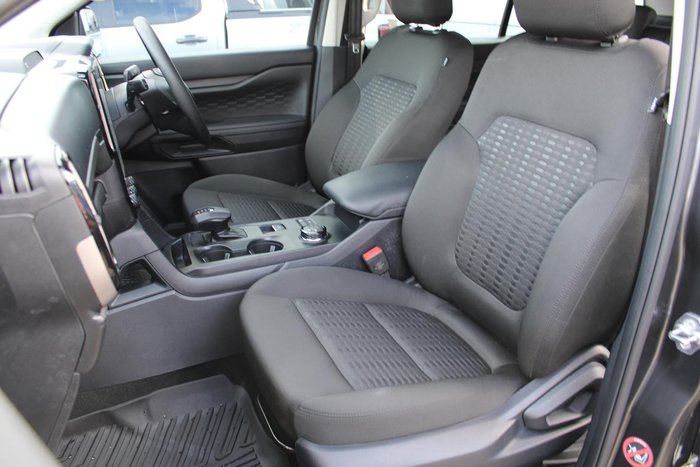 2024 Ford Everest Ambiente