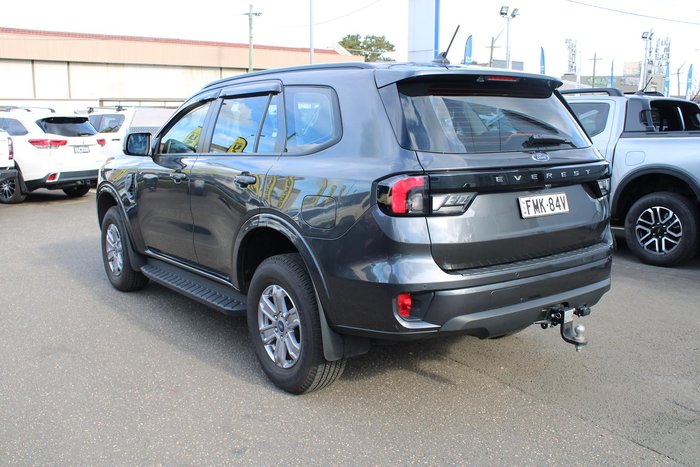 2024 Ford Everest Ambiente