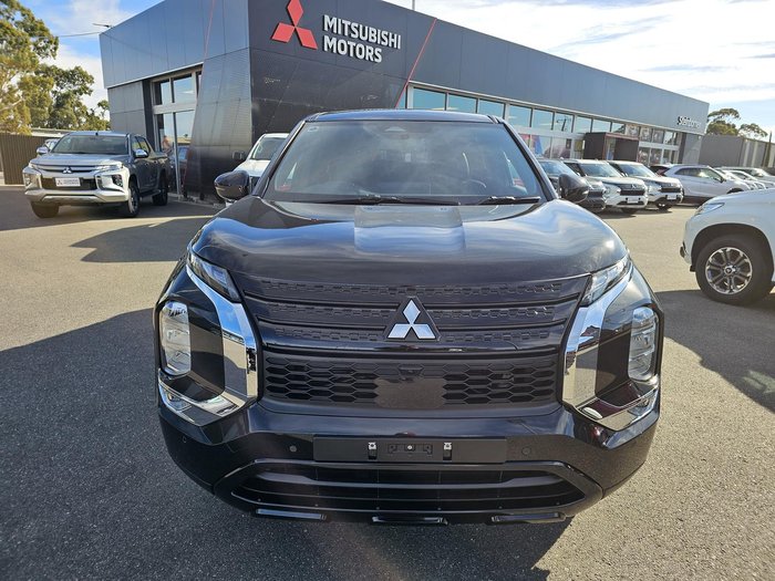 2024 Mitsubishi Outlander Black Edition