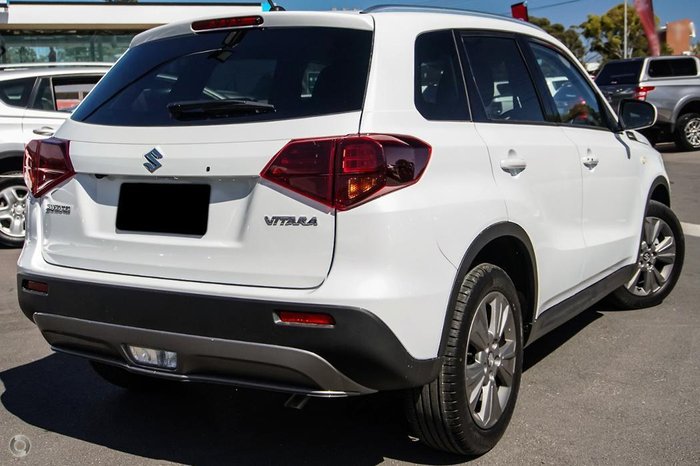 2024 Suzuki Vitara 2WD