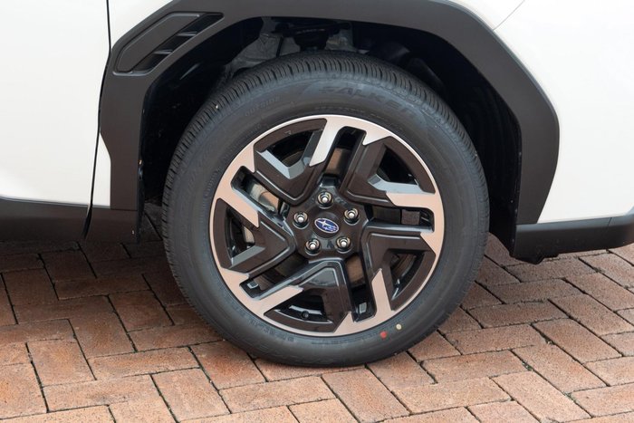 2025 Subaru Forester Hybrid S6 MY26 AWD Crystal White