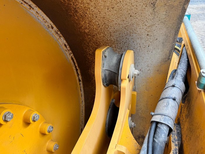 2012 Volvo Sd 130 D Smooth Drum Roller