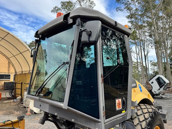 2012 Volvo Sd 130 D Smooth Drum Roller