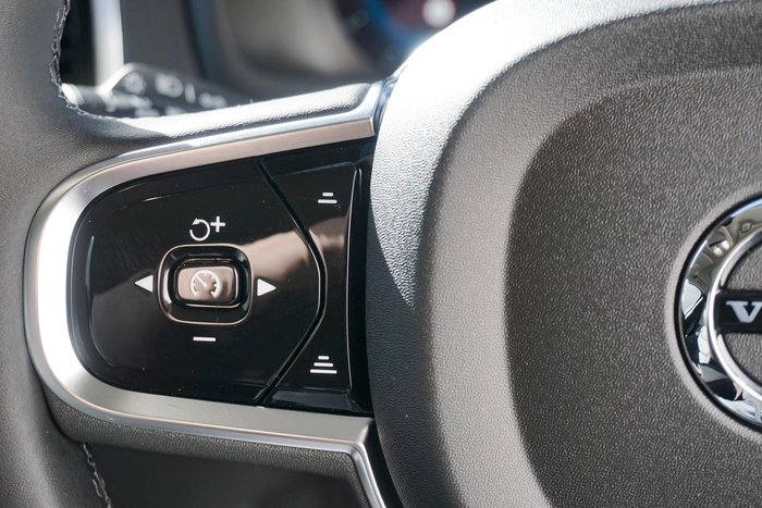 2024 Volvo XC90 Ultra B6 Bright