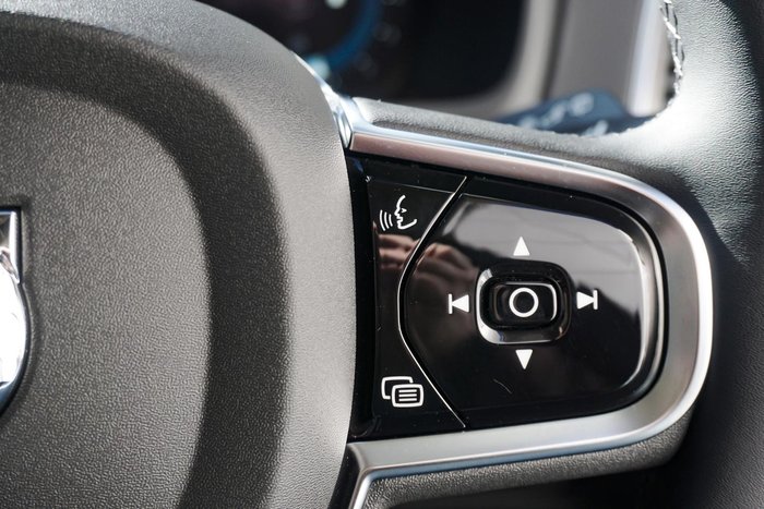 2024 Volvo XC90 Ultra B6 Bright