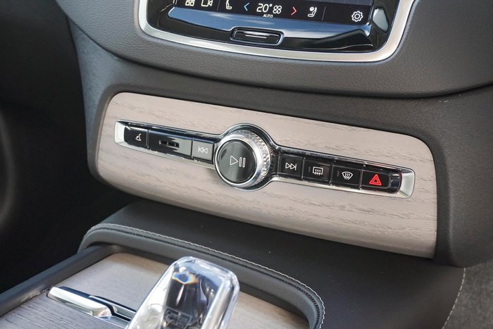 2024 Volvo XC90 Ultra B6 Bright