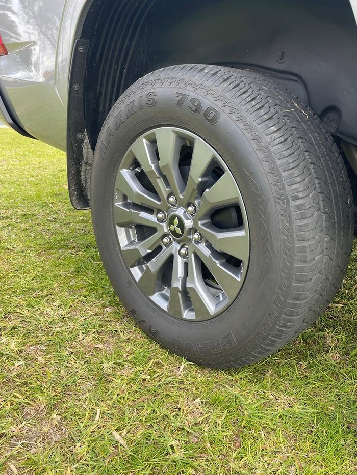 2024 Mitsubishi Triton GLS