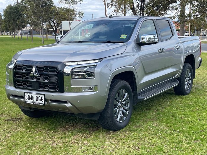 2024 Mitsubishi Triton GLS
