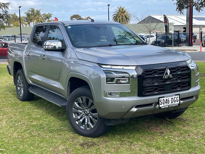 2024 Mitsubishi Triton GLS