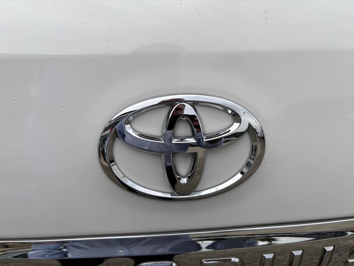2011 Toyota Landcruiser GXL