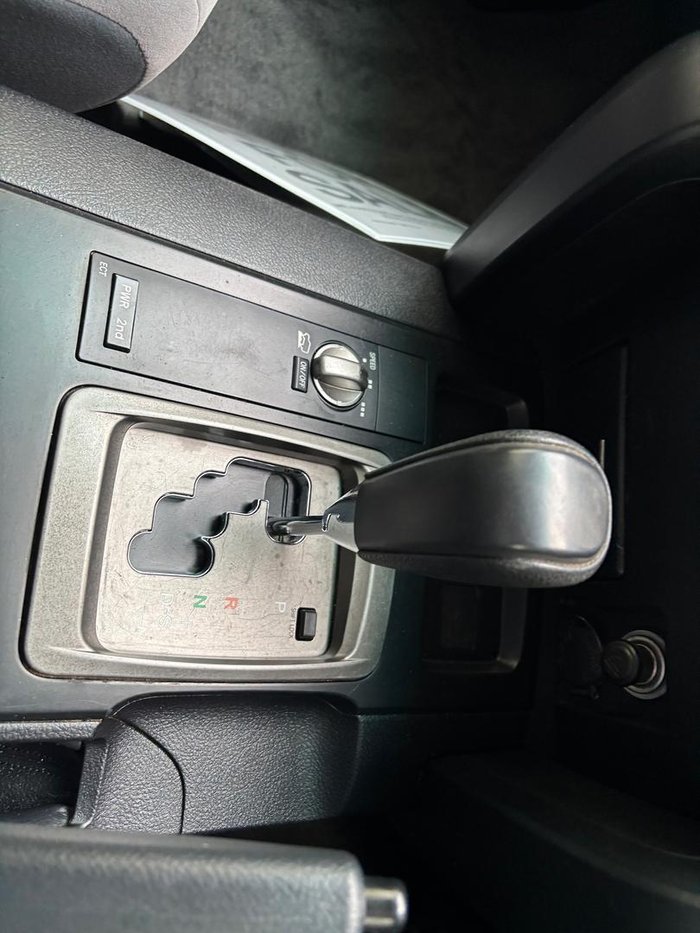 2011 Toyota Landcruiser GXL