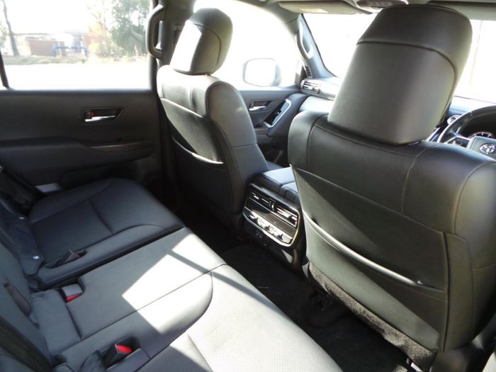 2022 Toyota Landcruiser VX