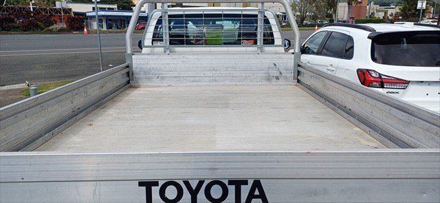 2015 Toyota Hilux SR