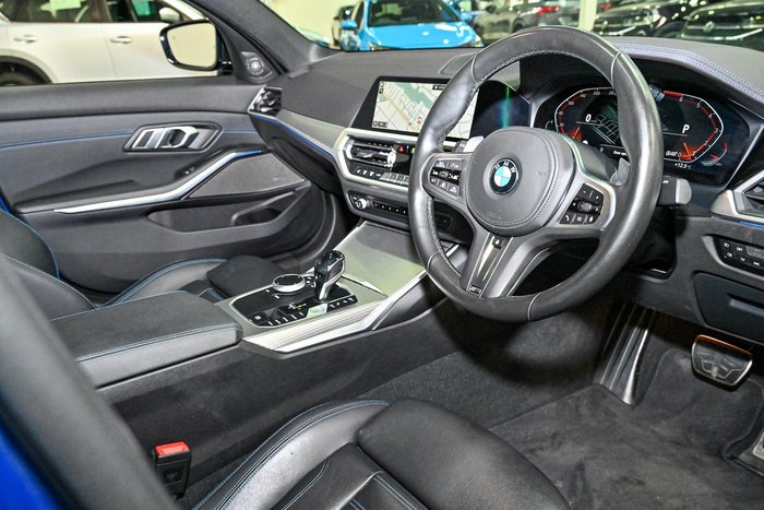 2020 BMW 3 Series 330i M Sport