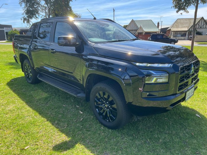 2025 Mitsubishi Triton GSR MV MY25 4X4 Dual Range Black Mica