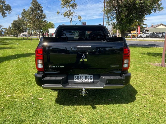 2025 Mitsubishi Triton GSR MV MY25 4X4 Dual Range Black Mica