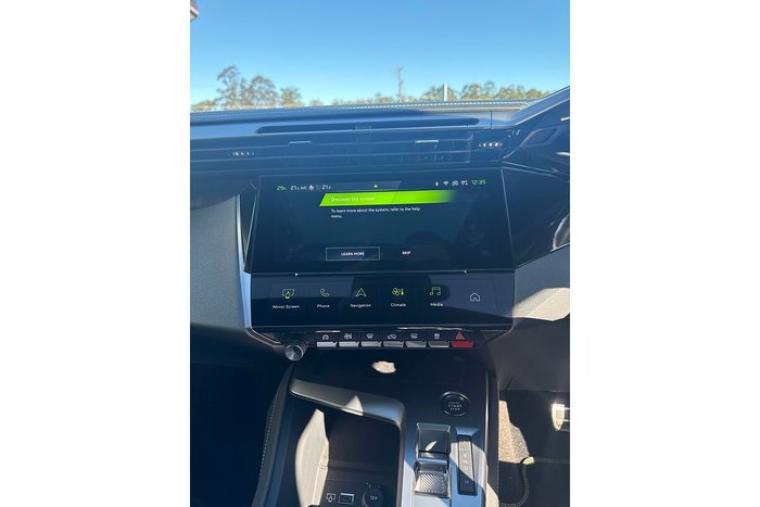 2025 Peugeot 308 GT Hybrid