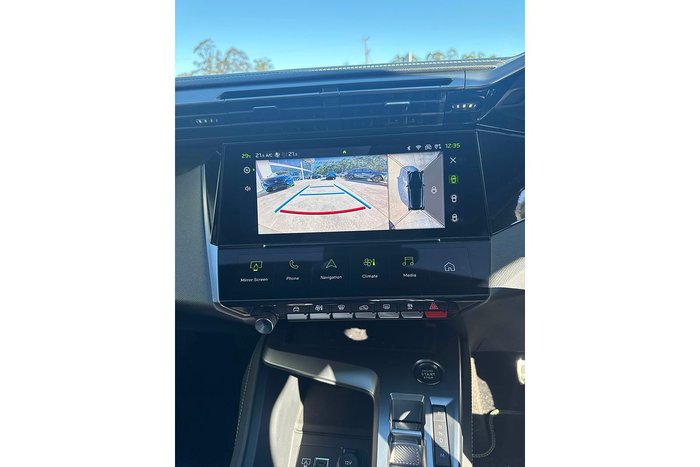 2025 Peugeot 308 GT Hybrid