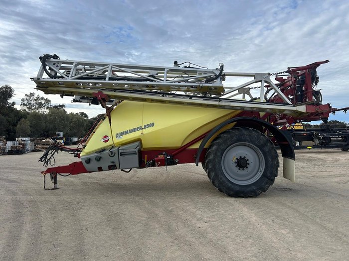 2017 Hardi 8536 Commander
