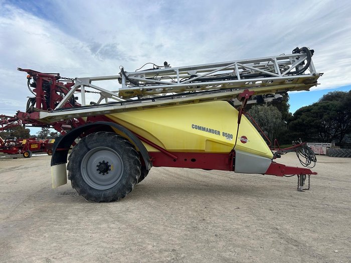 2017 Hardi 8536 Commander