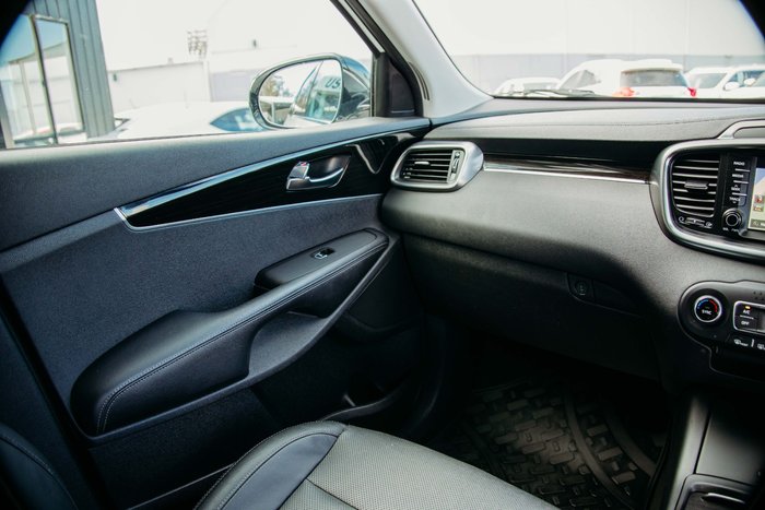 2020 Kia Sorento Black Edition