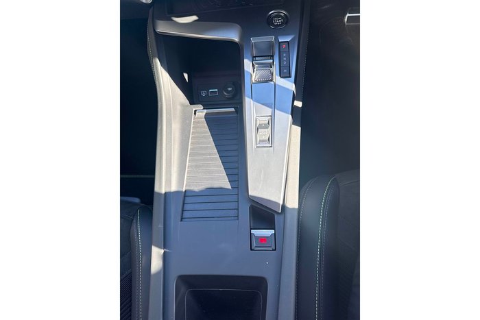 2024 Peugeot 308 GT Hybrid