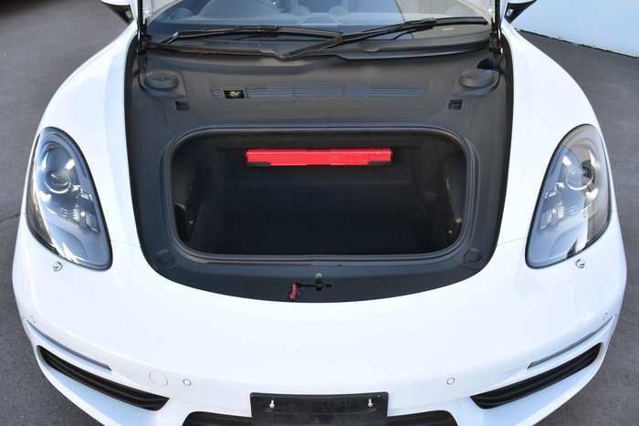 2020 Porsche 718 Boxster