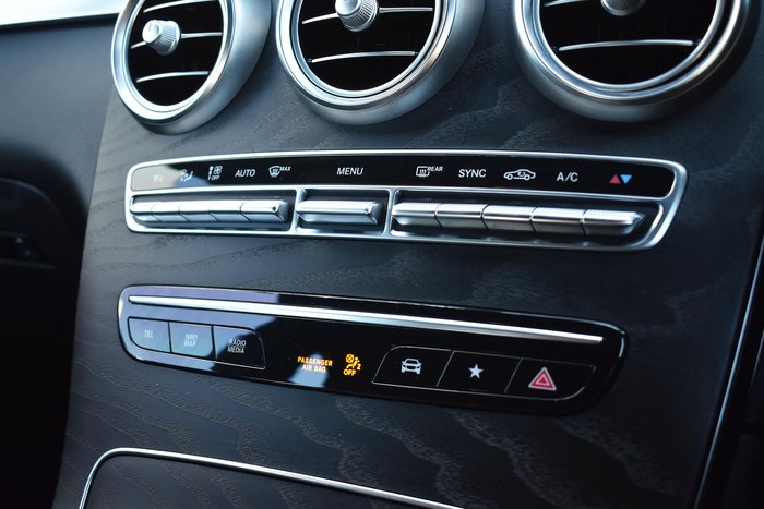 2021 Mercedes-Benz GLC-Class GLC200