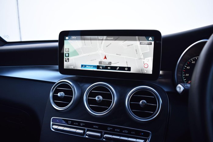 2021 Mercedes-Benz GLC-Class GLC200