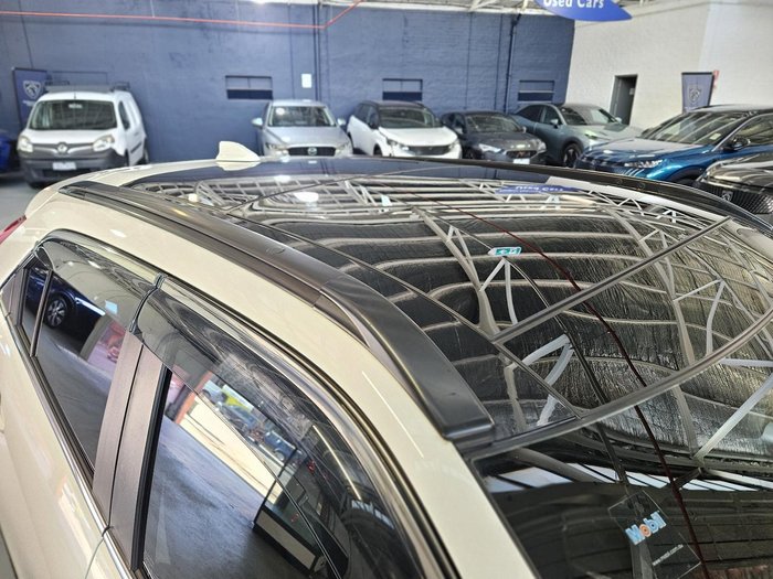 2019 Mitsubishi Eclipse Cross Exceed YA MY20 White