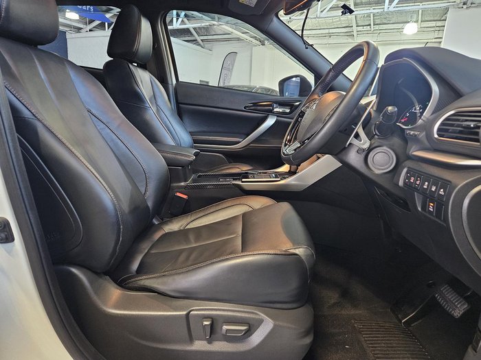 2019 Mitsubishi Eclipse Cross Exceed YA MY20 White