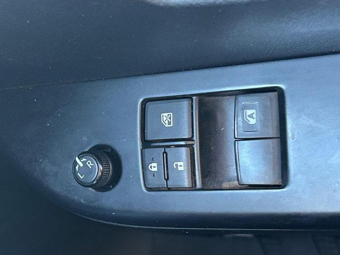 2018 Toyota Hilux SR