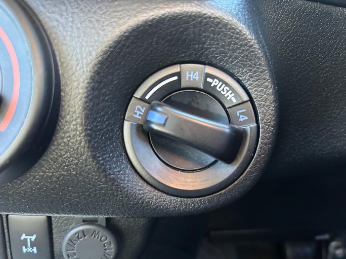 2018 Toyota Hilux SR