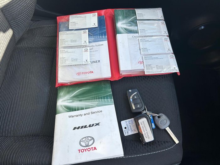 2018 Toyota Hilux SR