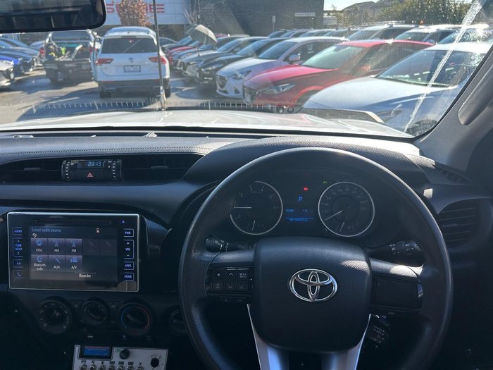 2018 Toyota Hilux SR