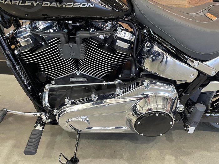 2025 Harley-Davidson Breakout 117 (FXBR) Softail Black