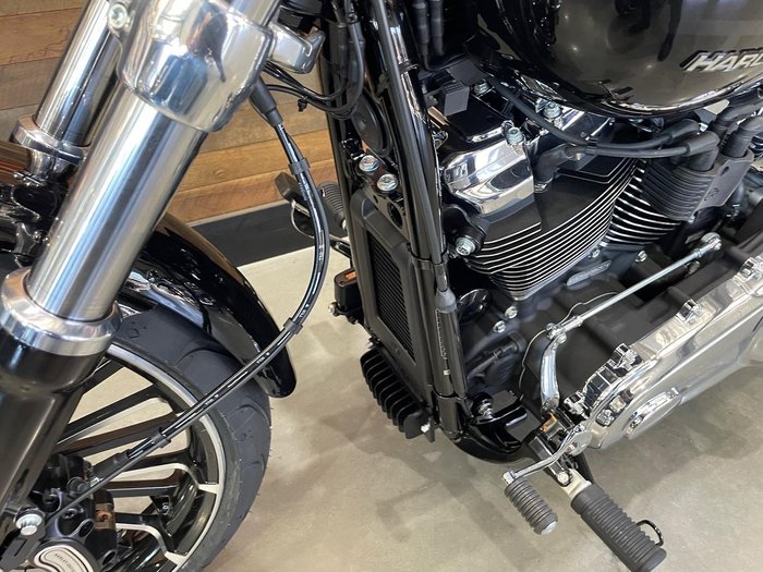 2025 Harley-Davidson Breakout 117 (FXBR) Softail Black