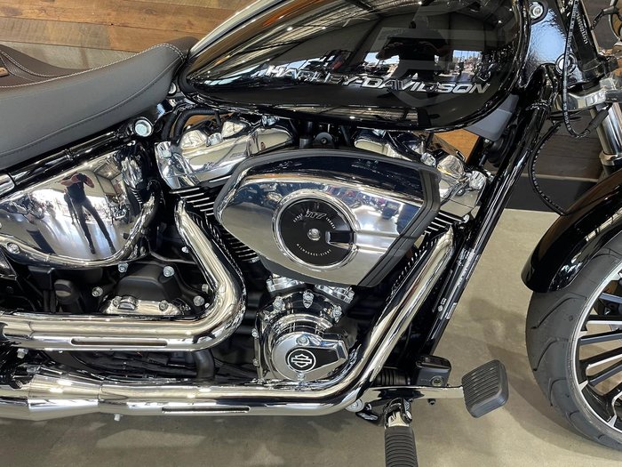 2025 Harley-Davidson Breakout 117 (FXBR) Softail Black