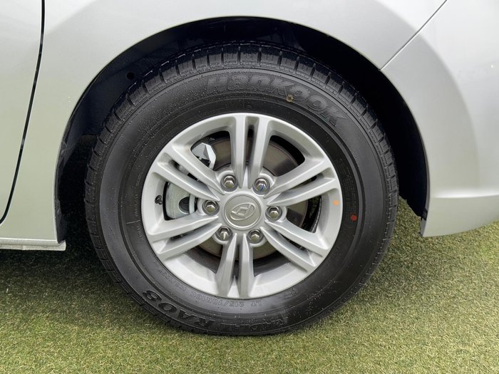 2025 LDV G10