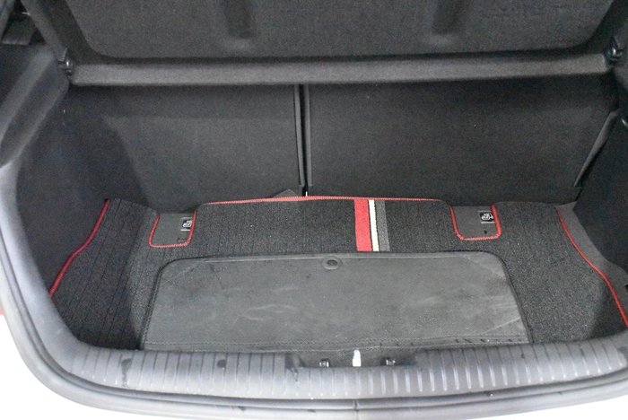 2015 Hyundai Veloster SR Turbo +