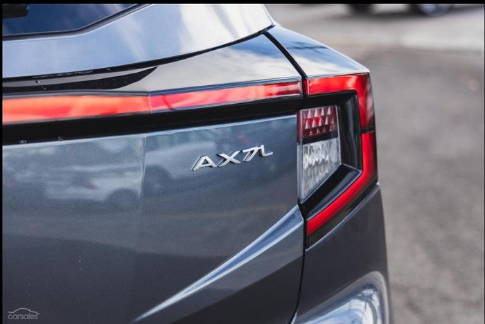 2025 Mahindra XUV3XO AX7L