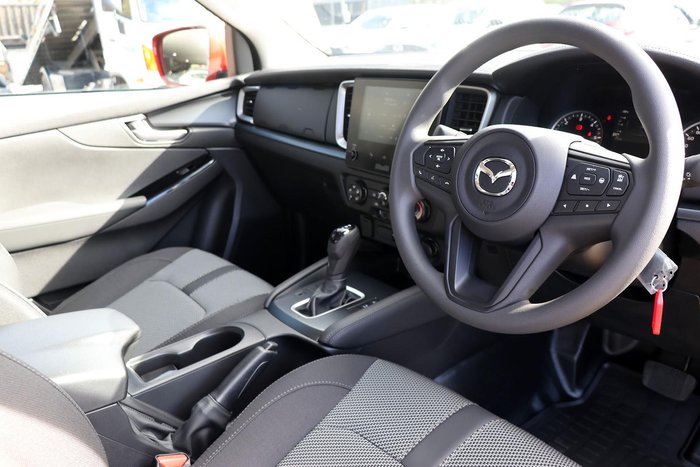2025 Mazda BT-50 XT