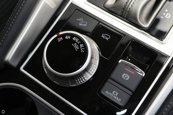 2025 Mitsubishi Pajero Sport GLX