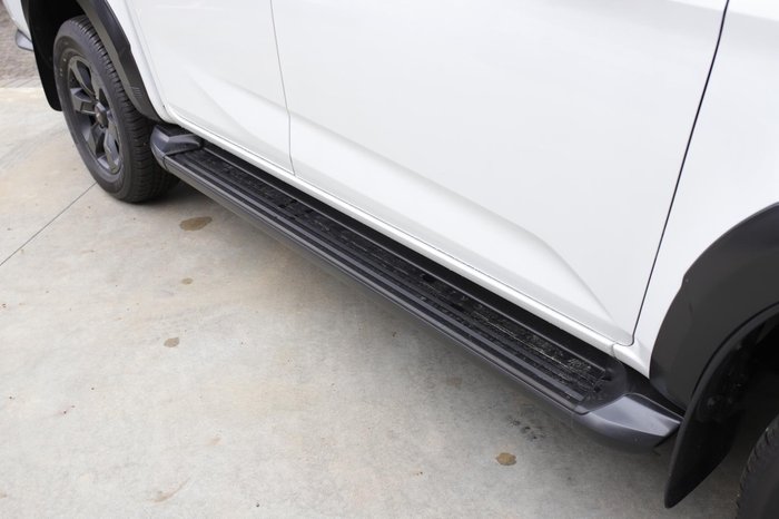 2025 Isuzu D-MAX X-TERRAIN