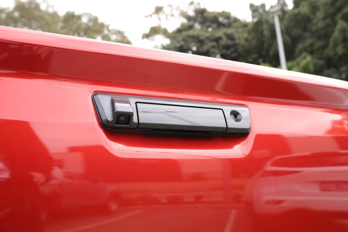 2025 Isuzu D-MAX X-TERRAIN