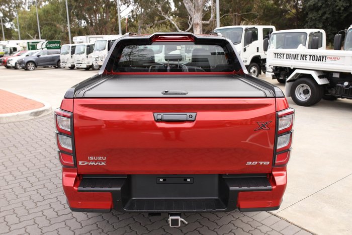 2025 Isuzu D-MAX X-TERRAIN