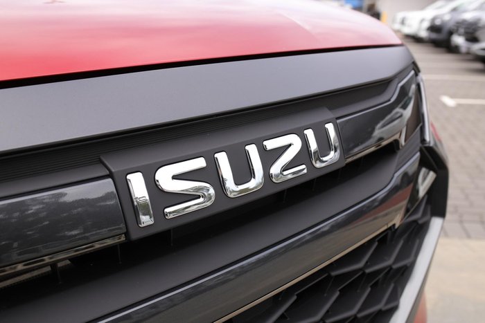 2025 Isuzu D-MAX X-TERRAIN
