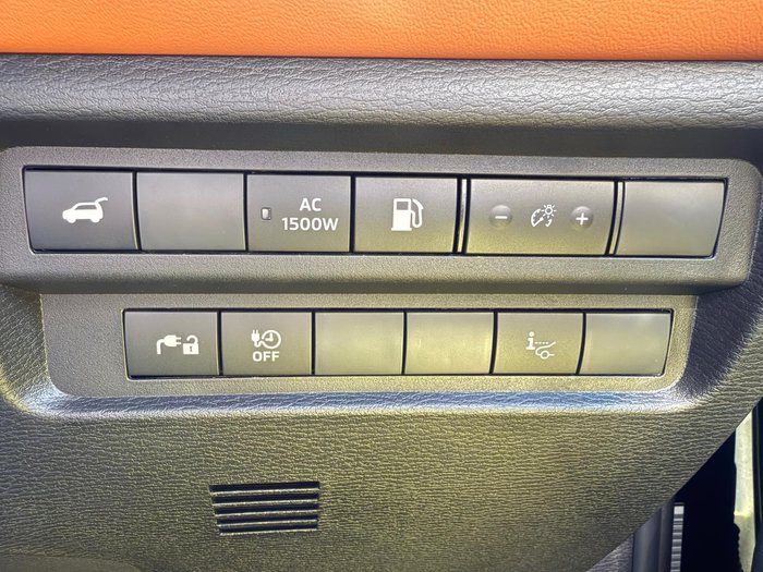 2024 Mitsubishi Outlander PHEV Exceed Tourer ZM MY24 AWD Black Diamond with Sterling Silver Roof